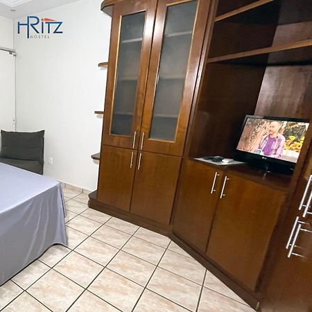 Ritz Hostel Арасатуба Экстерьер фото