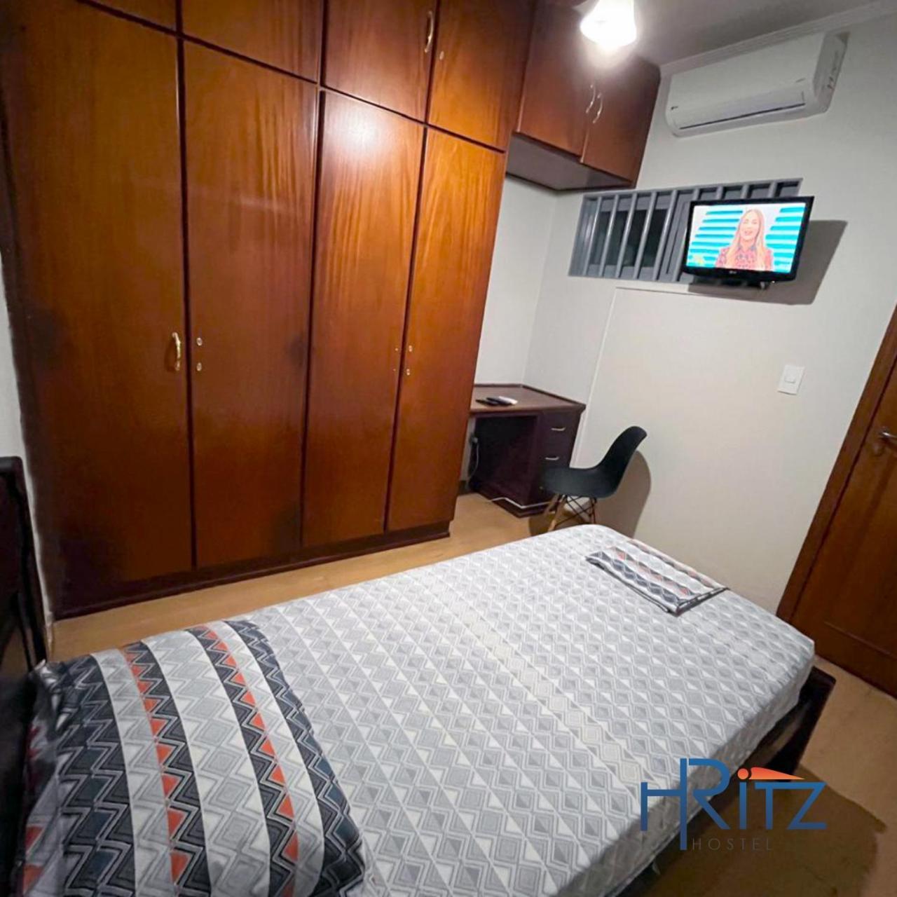 Ritz Hostel Арасатуба Экстерьер фото