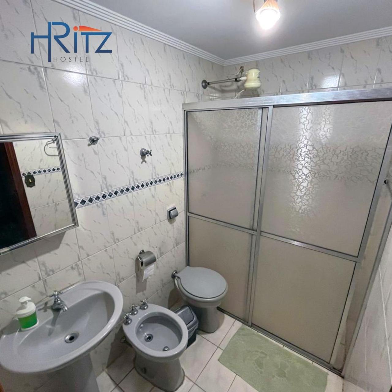 Ritz Hostel Арасатуба Экстерьер фото