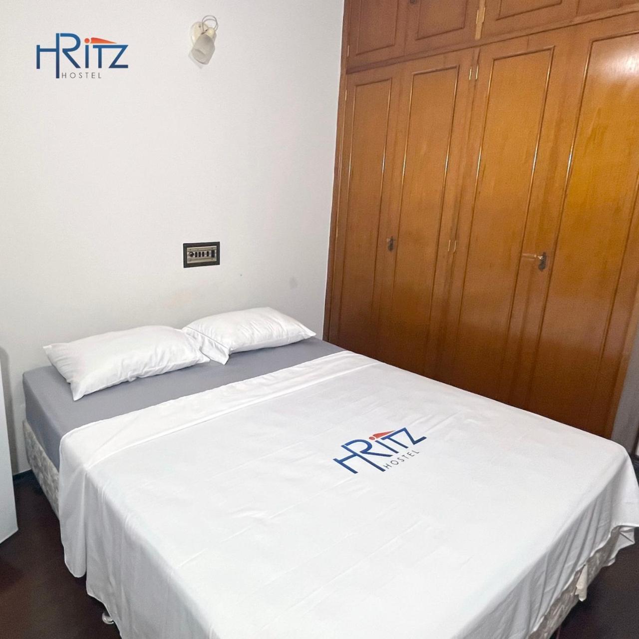 Ritz Hostel Арасатуба Экстерьер фото